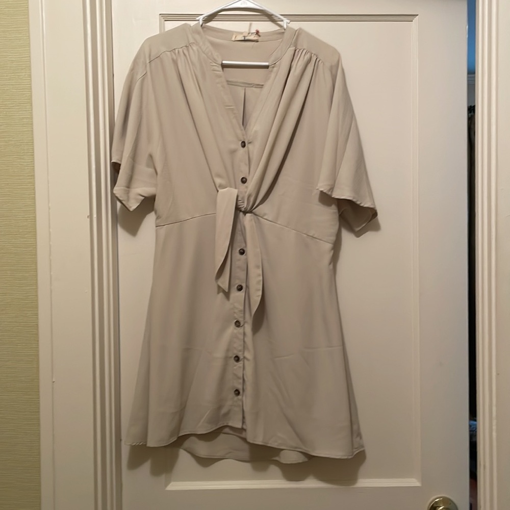 NWT - Entro Khaki Button Down dress - Medium